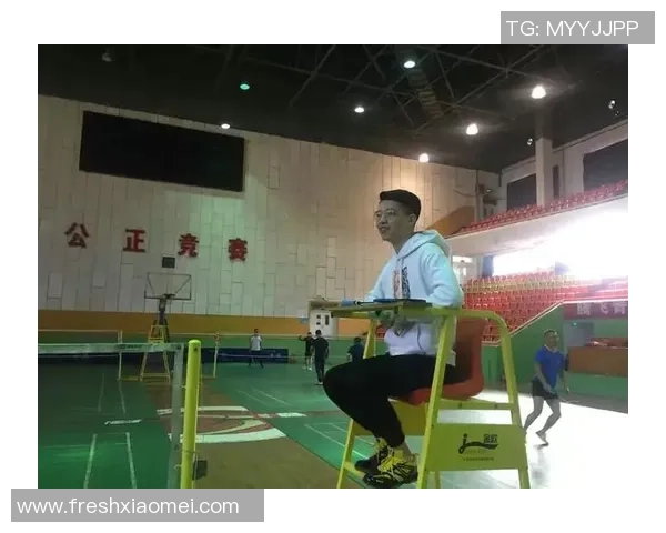 张磊亲授羽毛球技巧与心得体会助你提升竞技水平